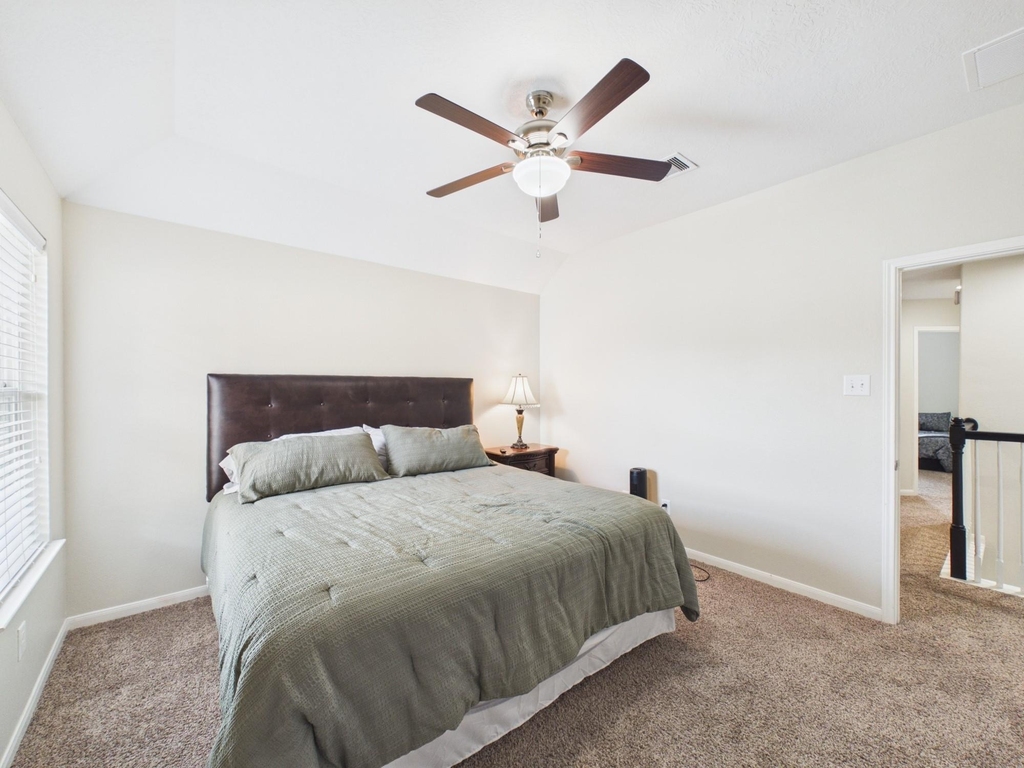 9426 Russeff Field Lane - Photo 38