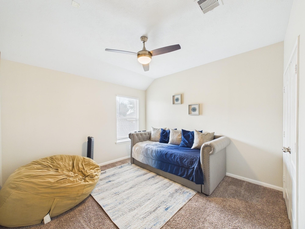 9426 Russeff Field Lane - Photo 39