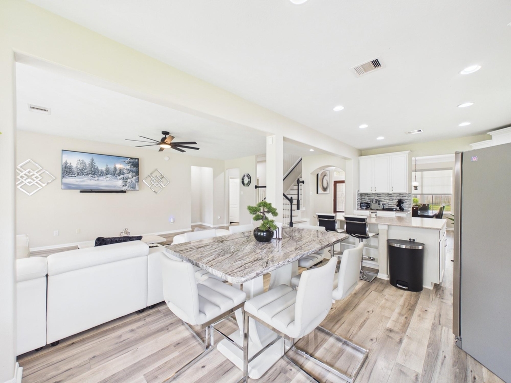 9426 Russeff Field Lane - Photo 11
