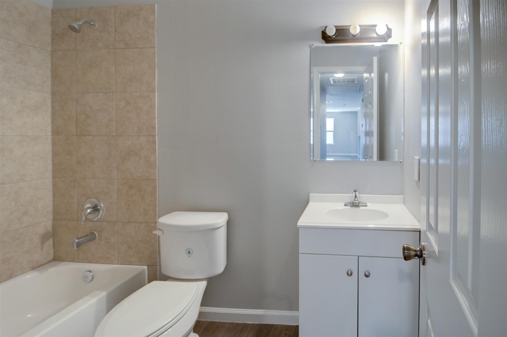 1022 Jeff Street - Photo 12
