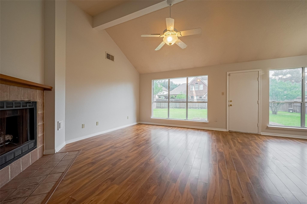 3007 Cloverdale - Photo 1