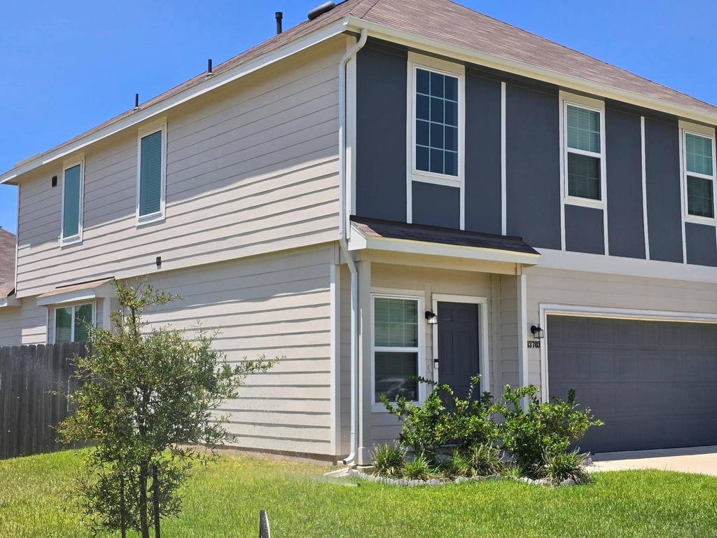 13703 Mariah Drive - Photo 2