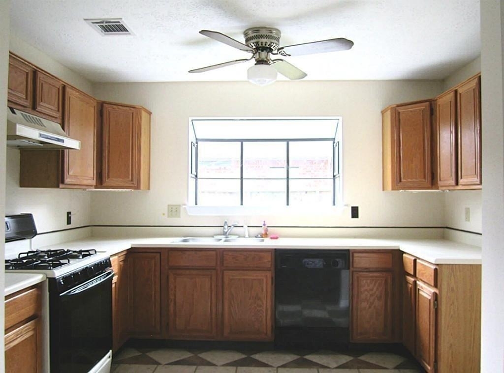 14562 Oak Chase Drive - Photo 4