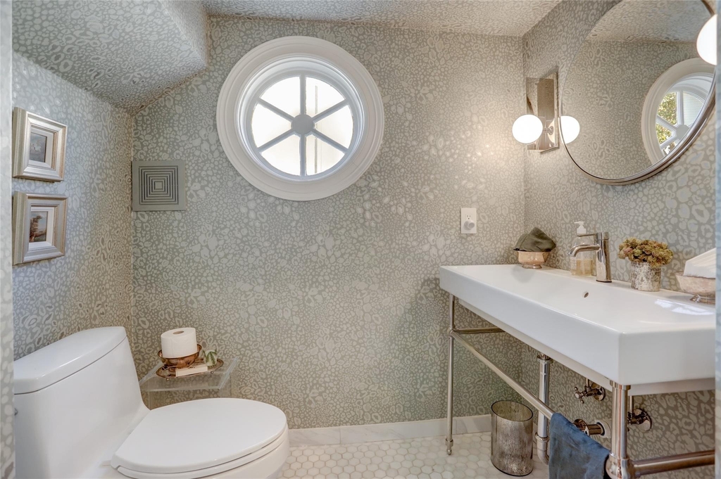 2703 Mid Lane - Photo 4