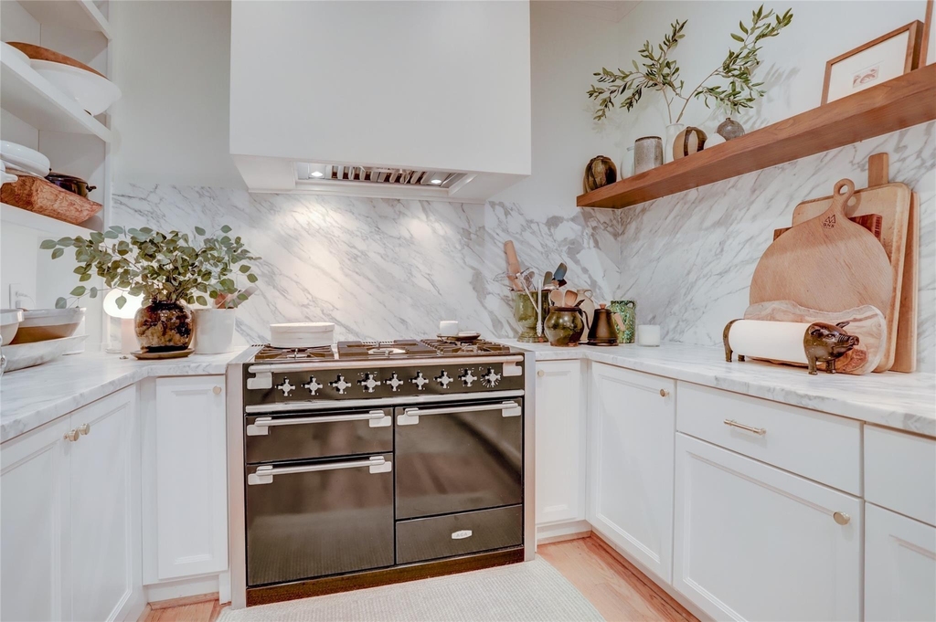 2703 Mid Lane - Photo 0