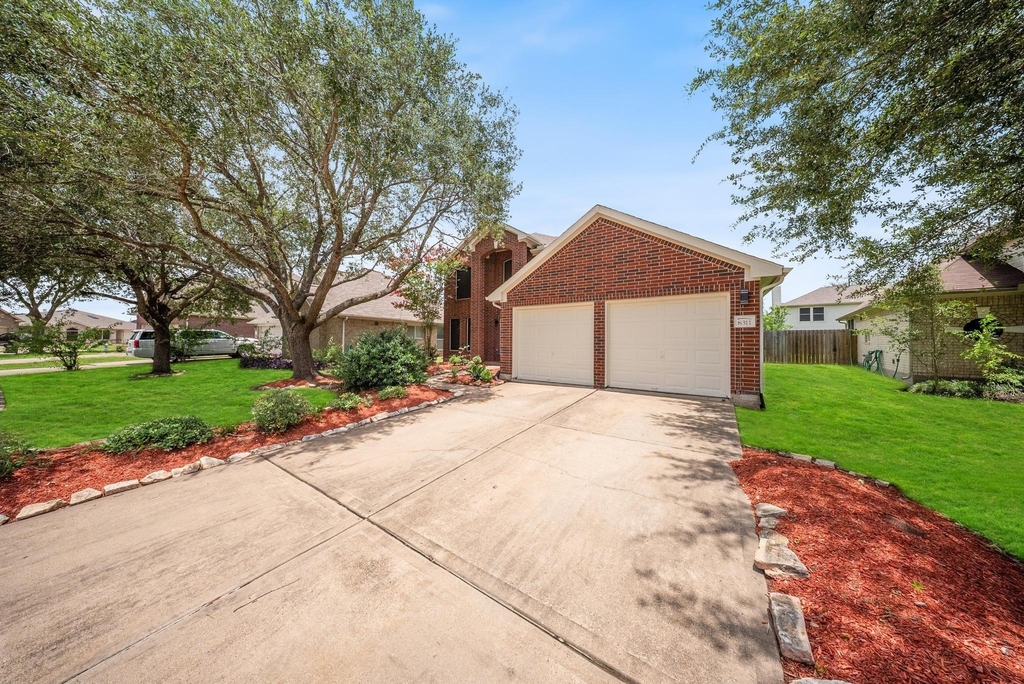 8311 Sierra Hill Court - Photo 1
