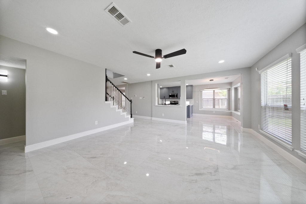 8311 Sierra Hill Court - Photo 7