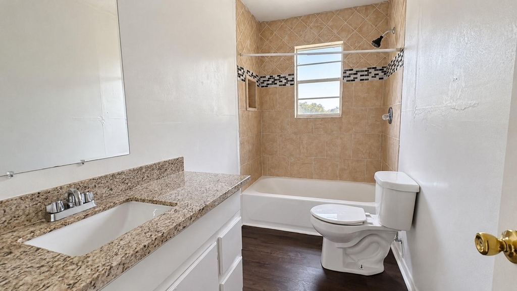 409 La Bradford Drive - Photo 7