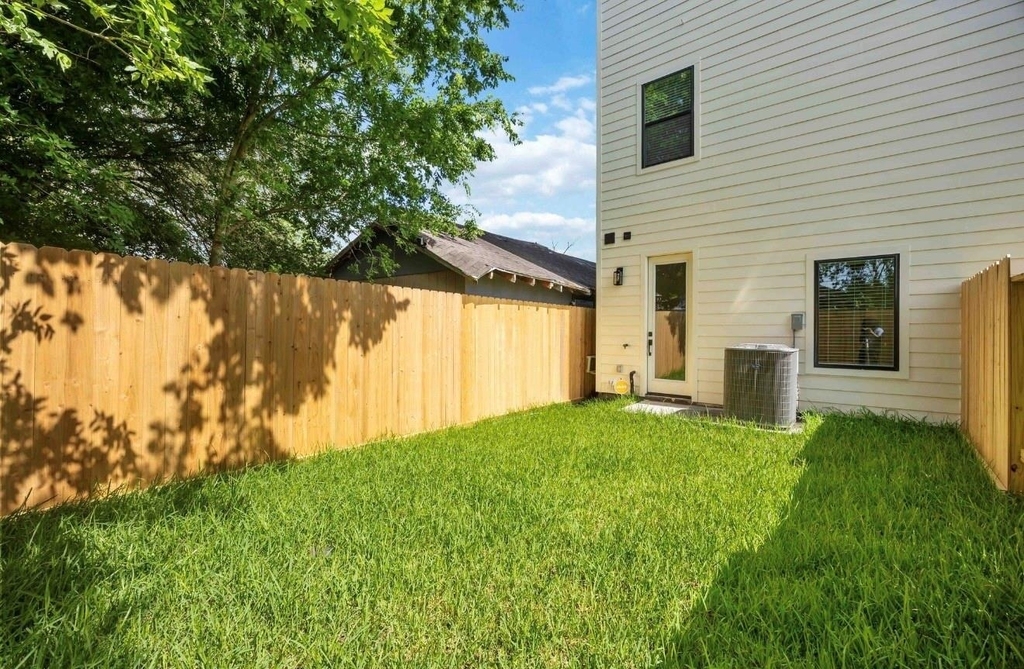 7977 Angus - Photo 15