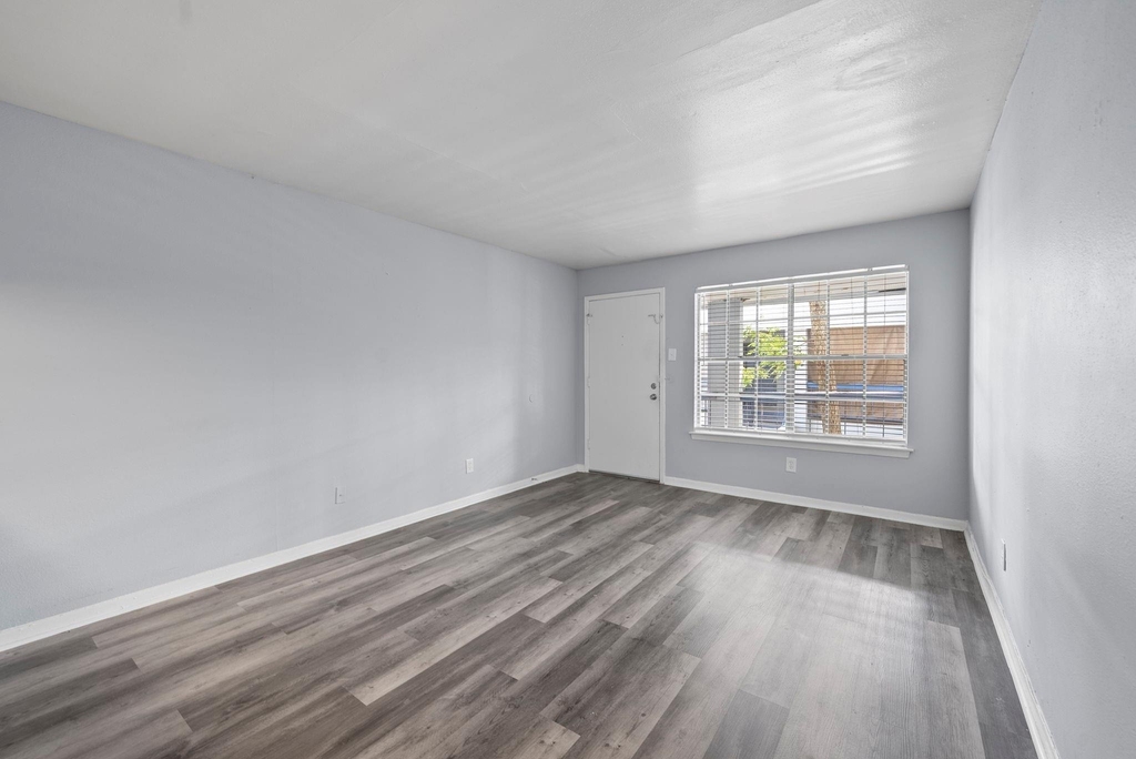 3802 E Nasa Road - Photo 7