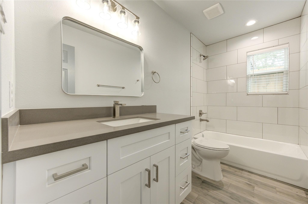 3112 Wentworth Street - Photo 9