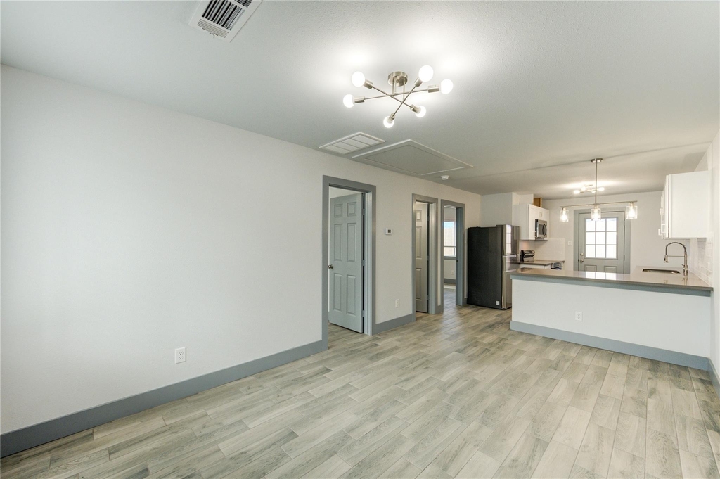 3112 Wentworth Street - Photo 12