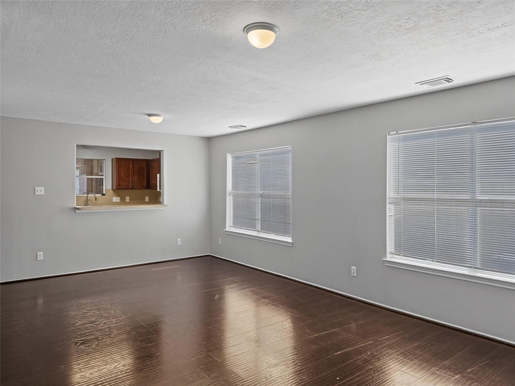 19323 Cypress Peak Lane - Photo 4