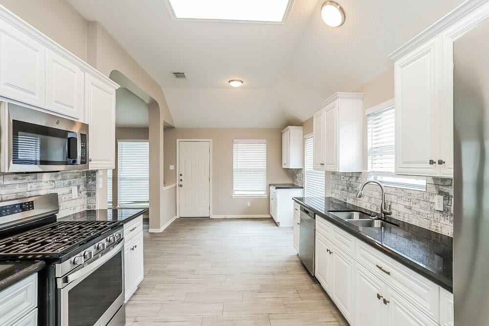 5113 Orange Blossom Court - Photo 5