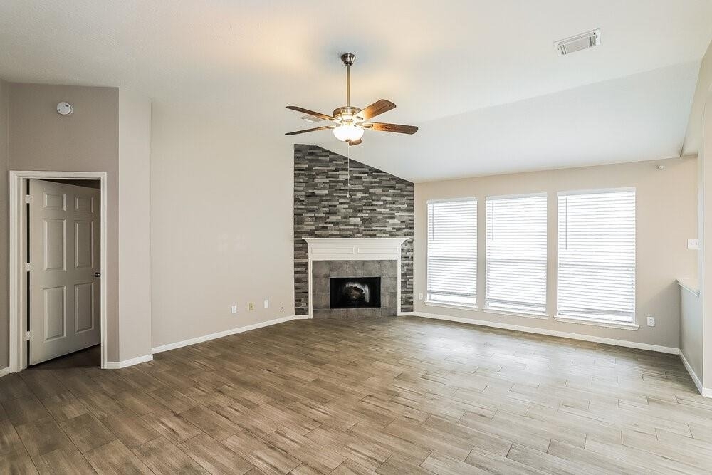 5113 Orange Blossom Court - Photo 2