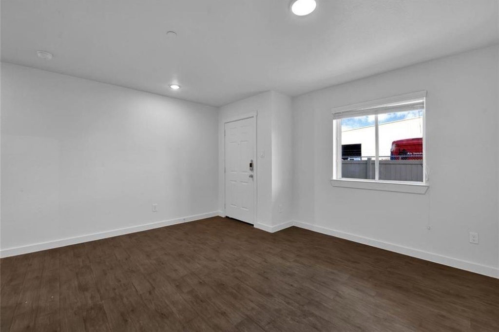12603 Telge Road - Photo 3