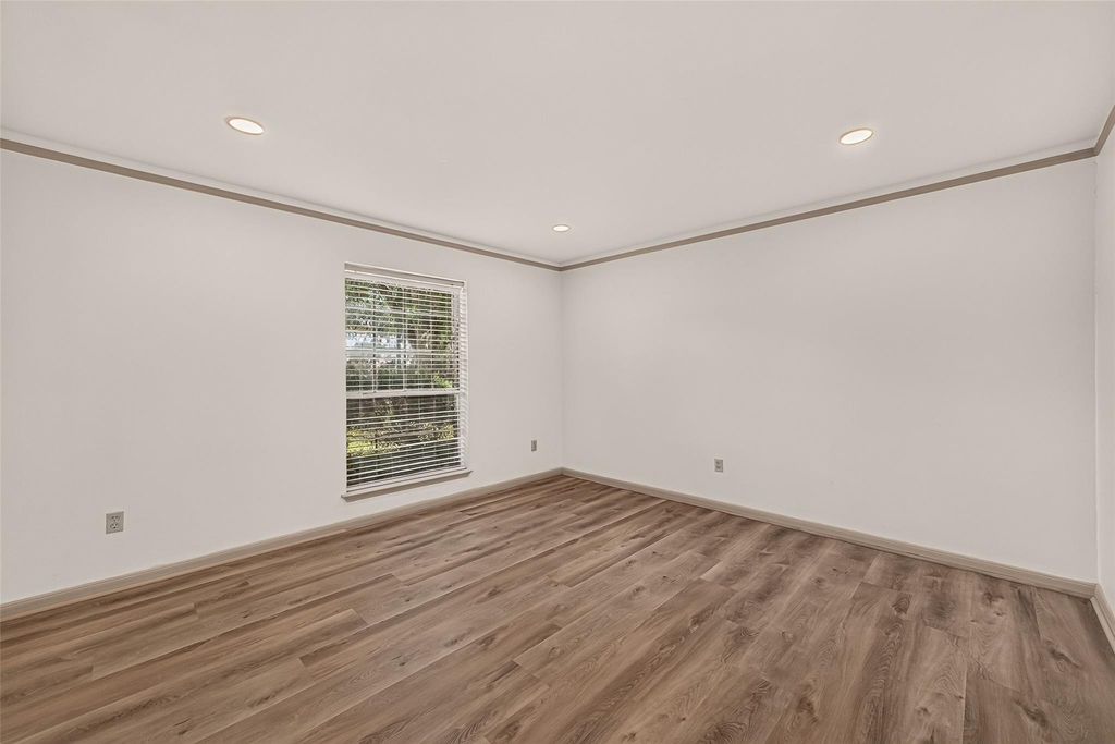 306 Houghton Road - Photo 8