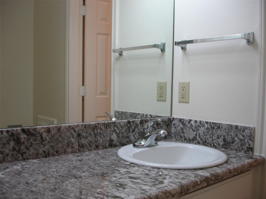 14333 Memorial Drive - Photo 11