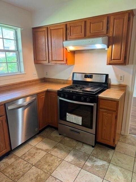 838 Island Meadow Court - Photo 4