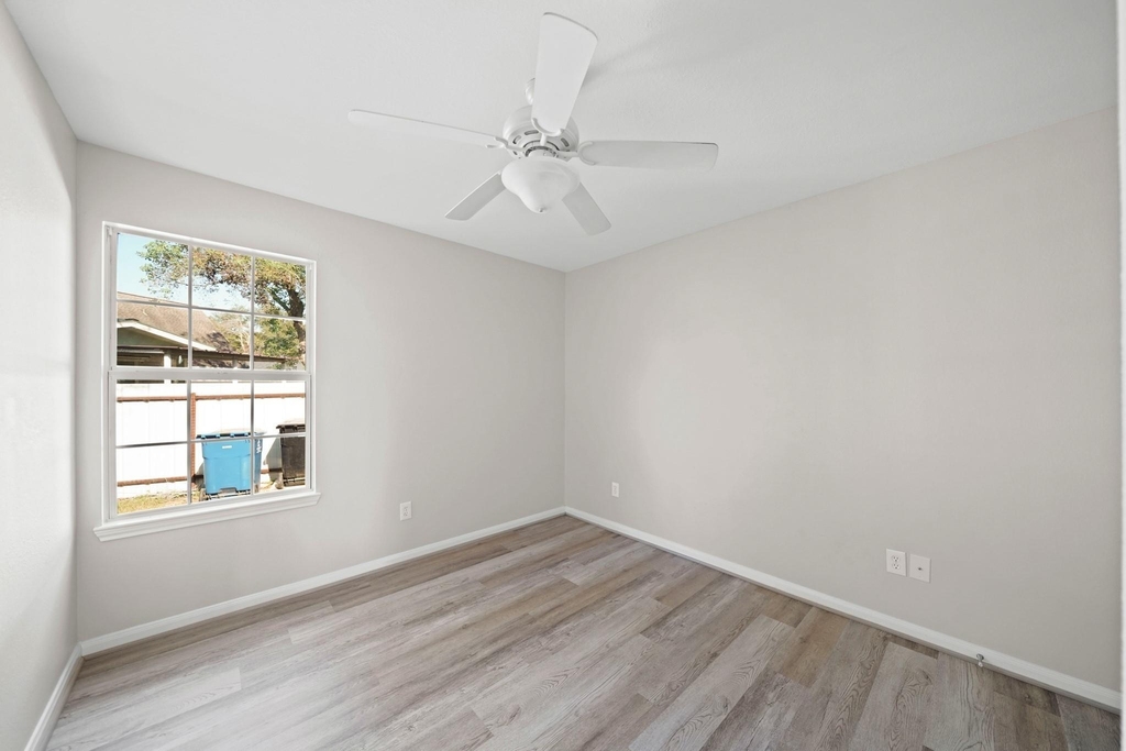 1626 Dove Run - Photo 9