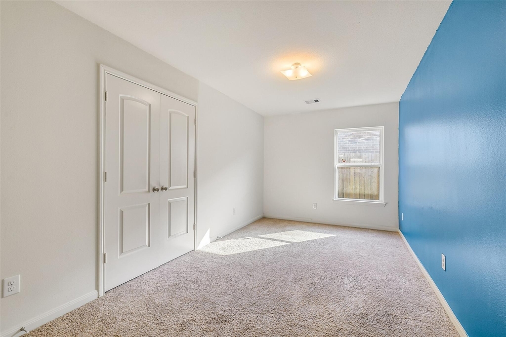 22719 Tabberts Way - Photo 11