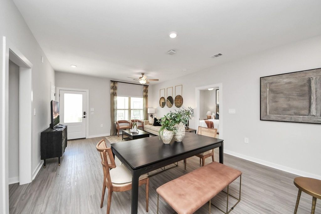 7711 Longmire Road - Photo 11