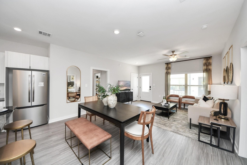 7711 Longmire Road - Photo 12