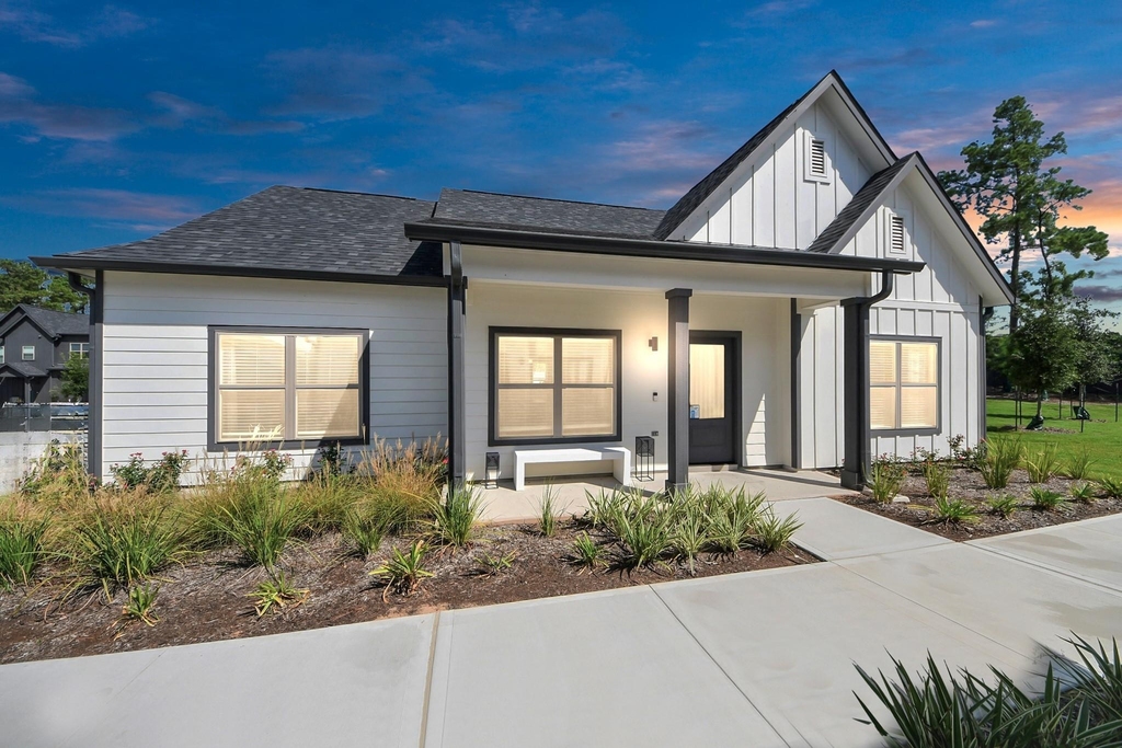7711 Longmire Road - Photo 0