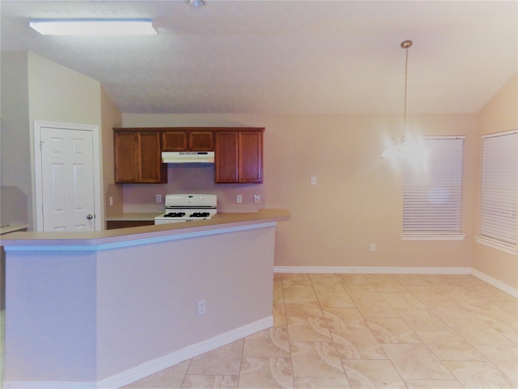 19017 Hammer Lane - Photo 5