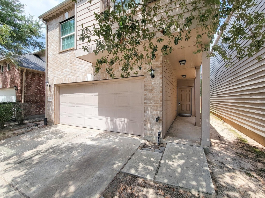 17146 Amarose - Photo 2