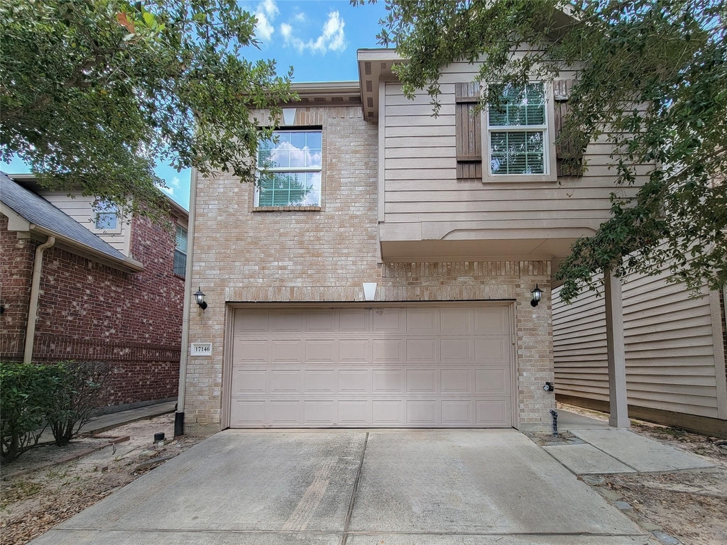 17146 Amarose - Photo 0
