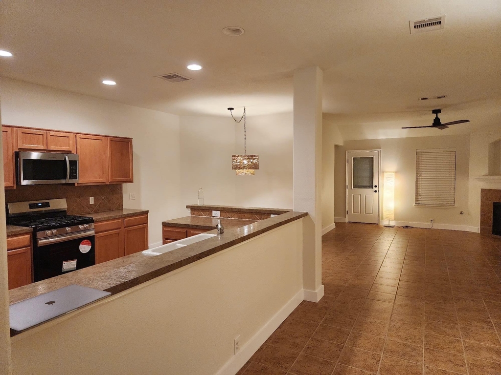 4519 Woodspring Glen Lane - Photo 2