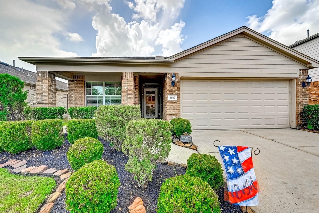4519 Woodspring Glen Lane - Photo 0