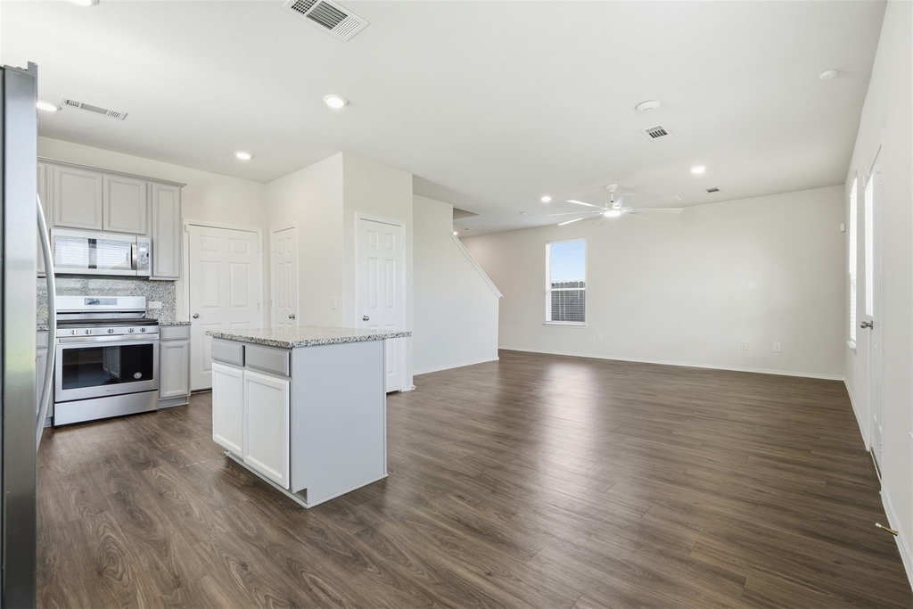 25626 Pannier Place - Photo 8