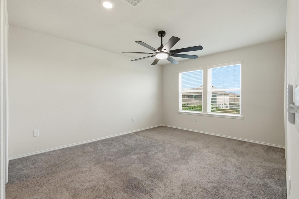 25626 Pannier Place - Photo 14