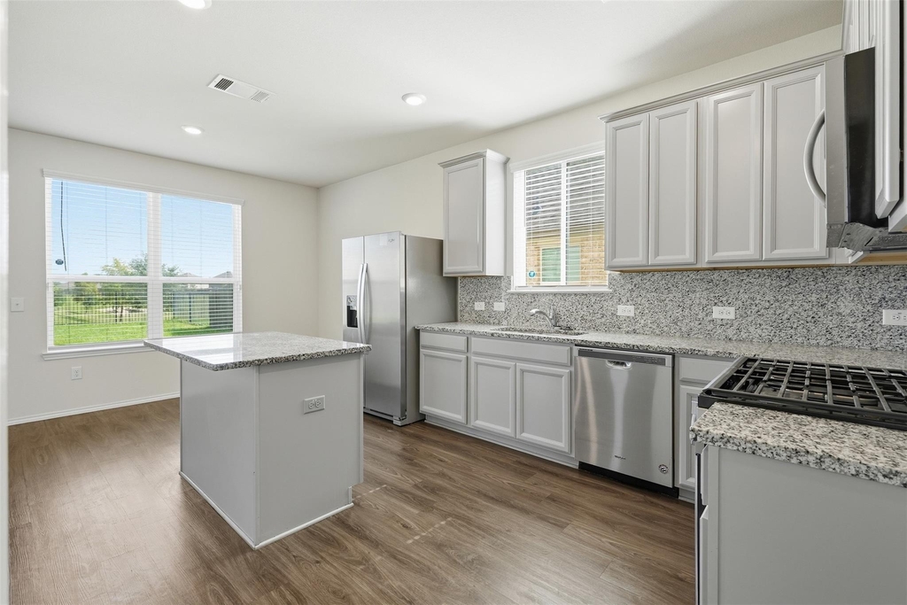 25626 Pannier Place - Photo 11