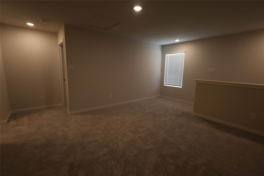7757 Bergamot Cir - Photo 7
