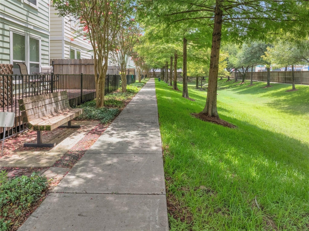 3323 Masters Point Drive - Photo 32