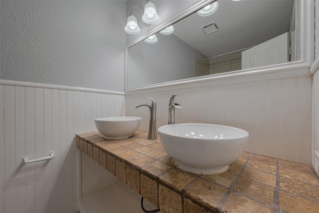 3610 Bee Bayou Lane - Photo 19