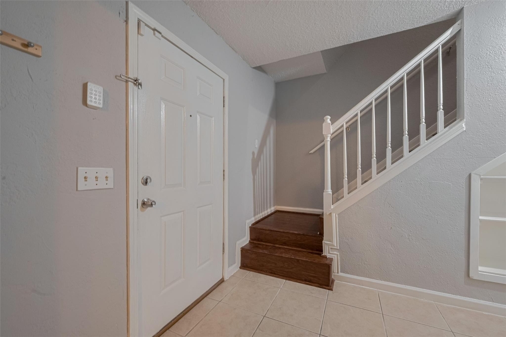 3610 Bee Bayou Lane - Photo 6