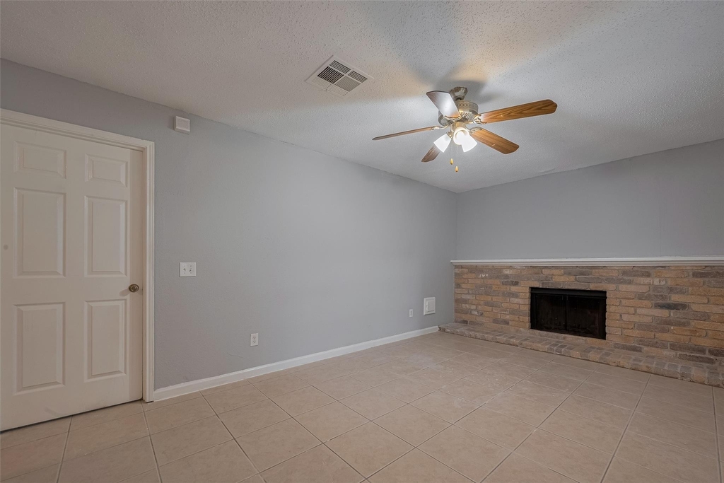 3610 Bee Bayou Lane - Photo 10