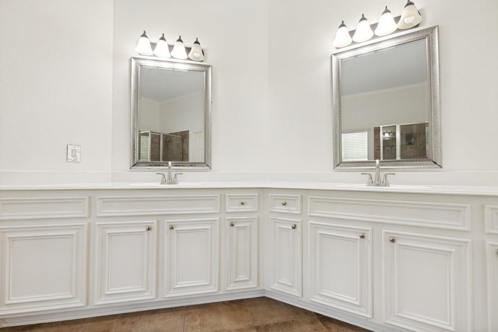 9318 Rainbluff Lane - Photo 12