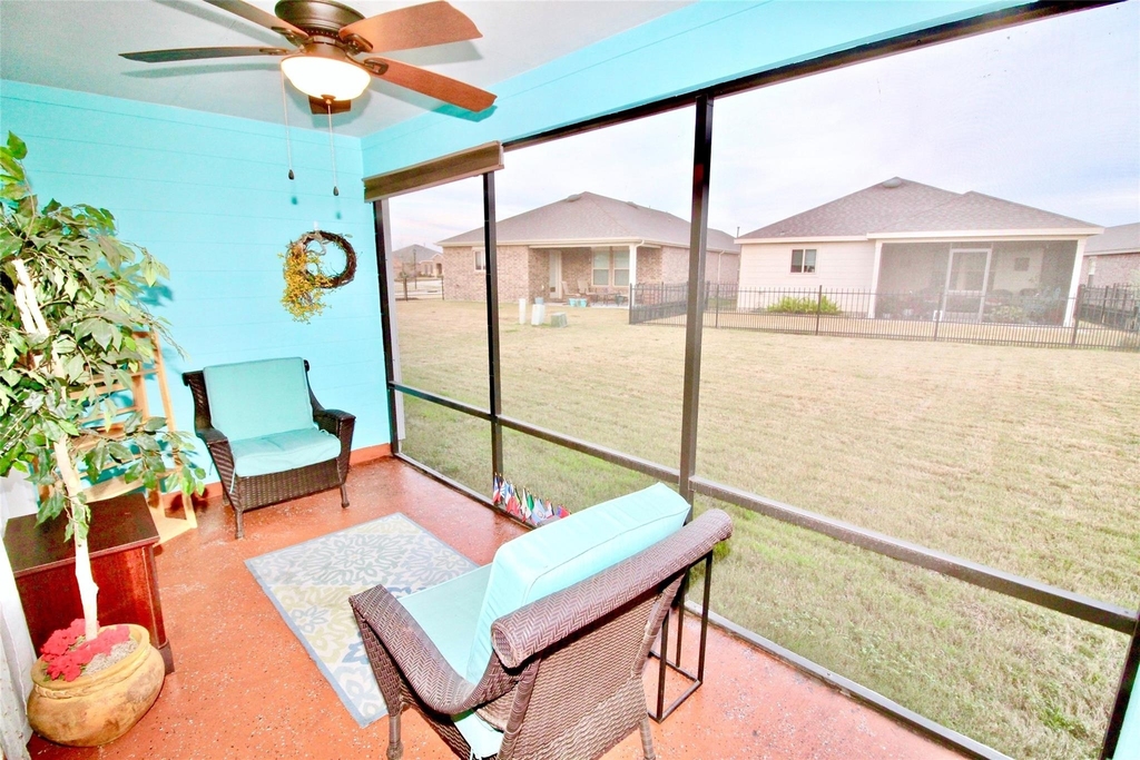 3306 Dandelion Drive - Photo 11