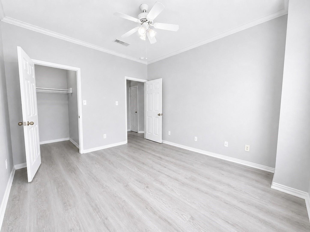 9400 Bellaire Boulevard - Photo 7