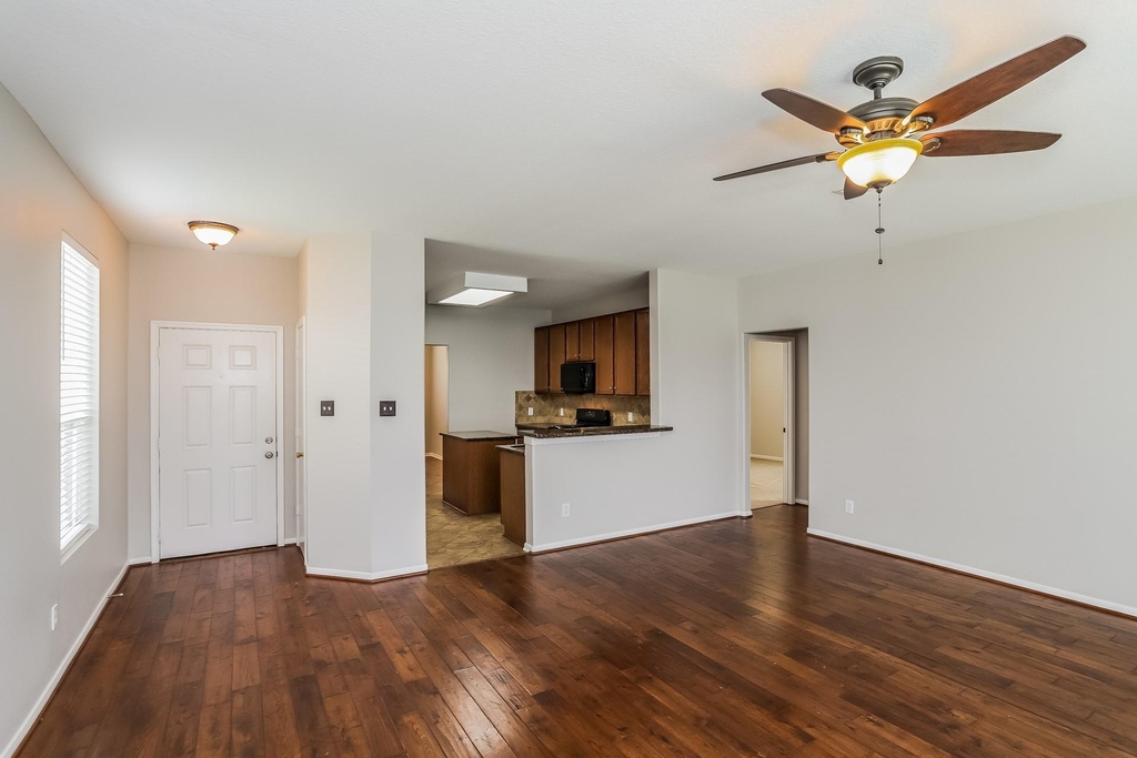 19615 Hardwood Ridge Trail - Photo 2