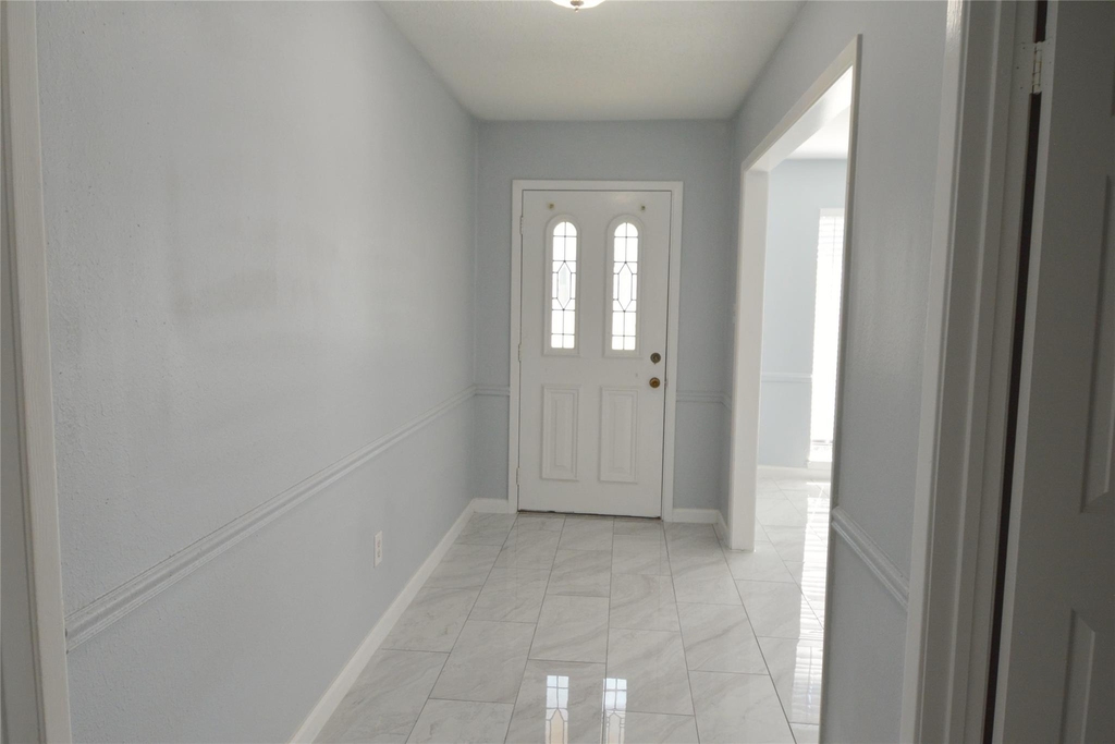 6707 Las Brisas Drive - Photo 7
