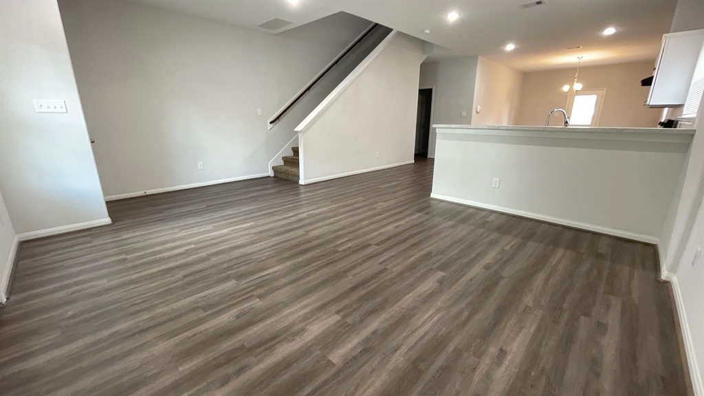 8215 Gallahad Street - Photo 2