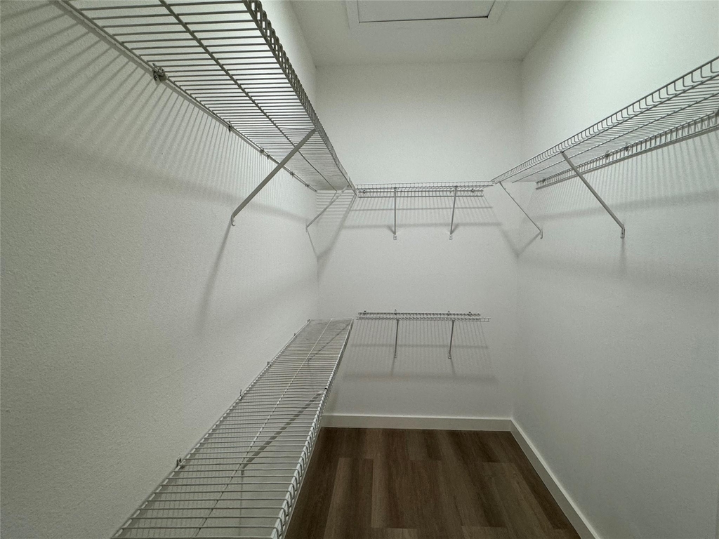 6500 Harbor Town - Photo 21