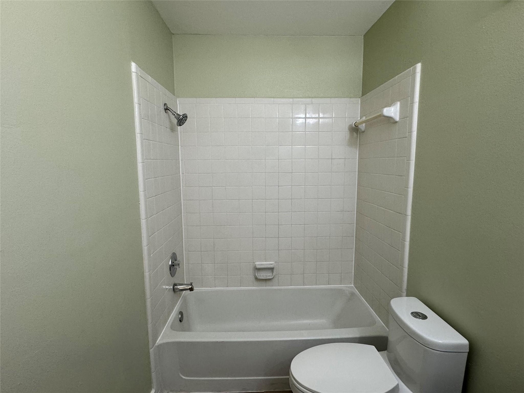6500 Harbor Town - Photo 20
