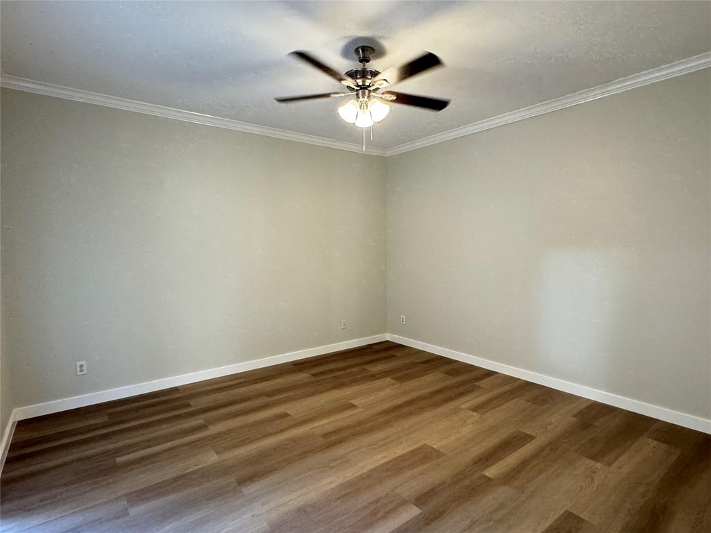 6500 Harbor Town - Photo 22